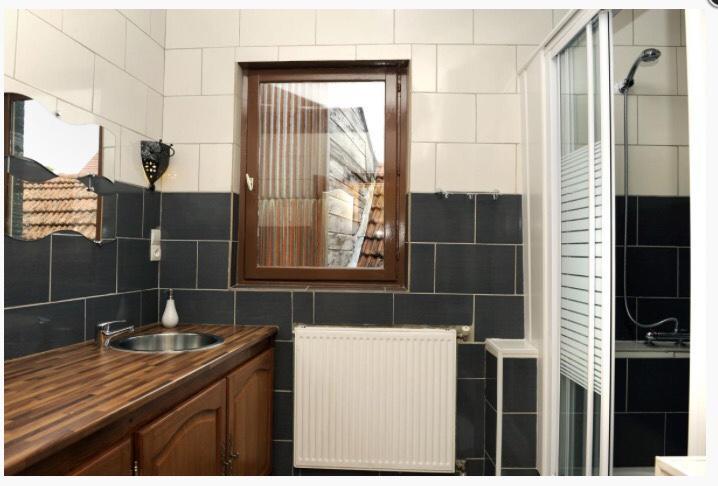 Affittacamere D'hotes Anzi *